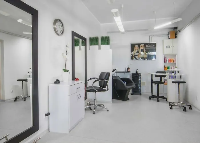 Gdanski Dom Turystyczny *