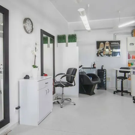 Gdański Dom Turystyczny *